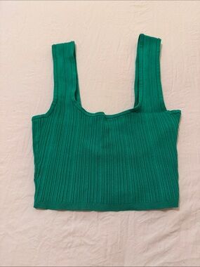 H&M CROP TOP